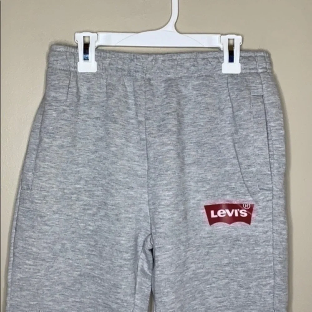 NWT. LEVI’S Boys’ Jogger Pants